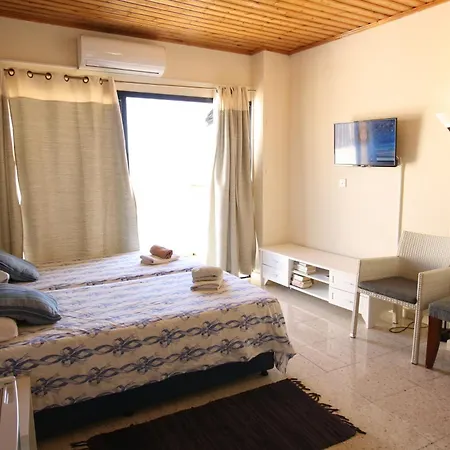 Village Πισσούρι